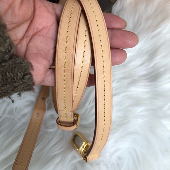 🩷SOLD ❤️Authentic Louis Vuitton Turenne PM - Picture 8 of 17